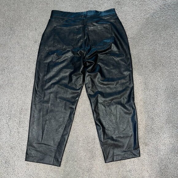 SPANX Black Vegan Faux Leather Pull On 5 Pocket Cropped Jeans  NWOT  Size XL - Picture 4 of 10